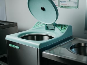 pulpmatic-ultima-medical-pulp-macerator-lid-open (1)